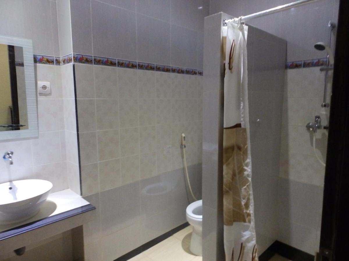 Bahari Family Hotel Bitung Dış mekan fotoğraf